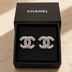 CHANEL Classic Parisian Earrings Style 43 | New with Box